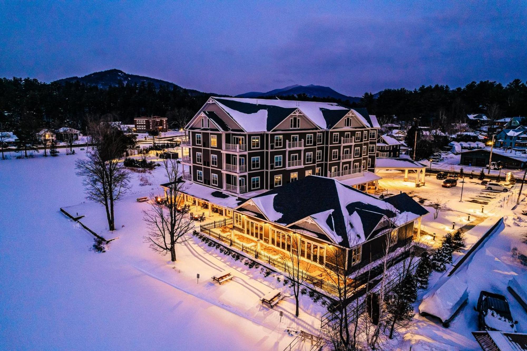 Voco Saranac Lake Ny - Waterfront By Ihg Exterior photo