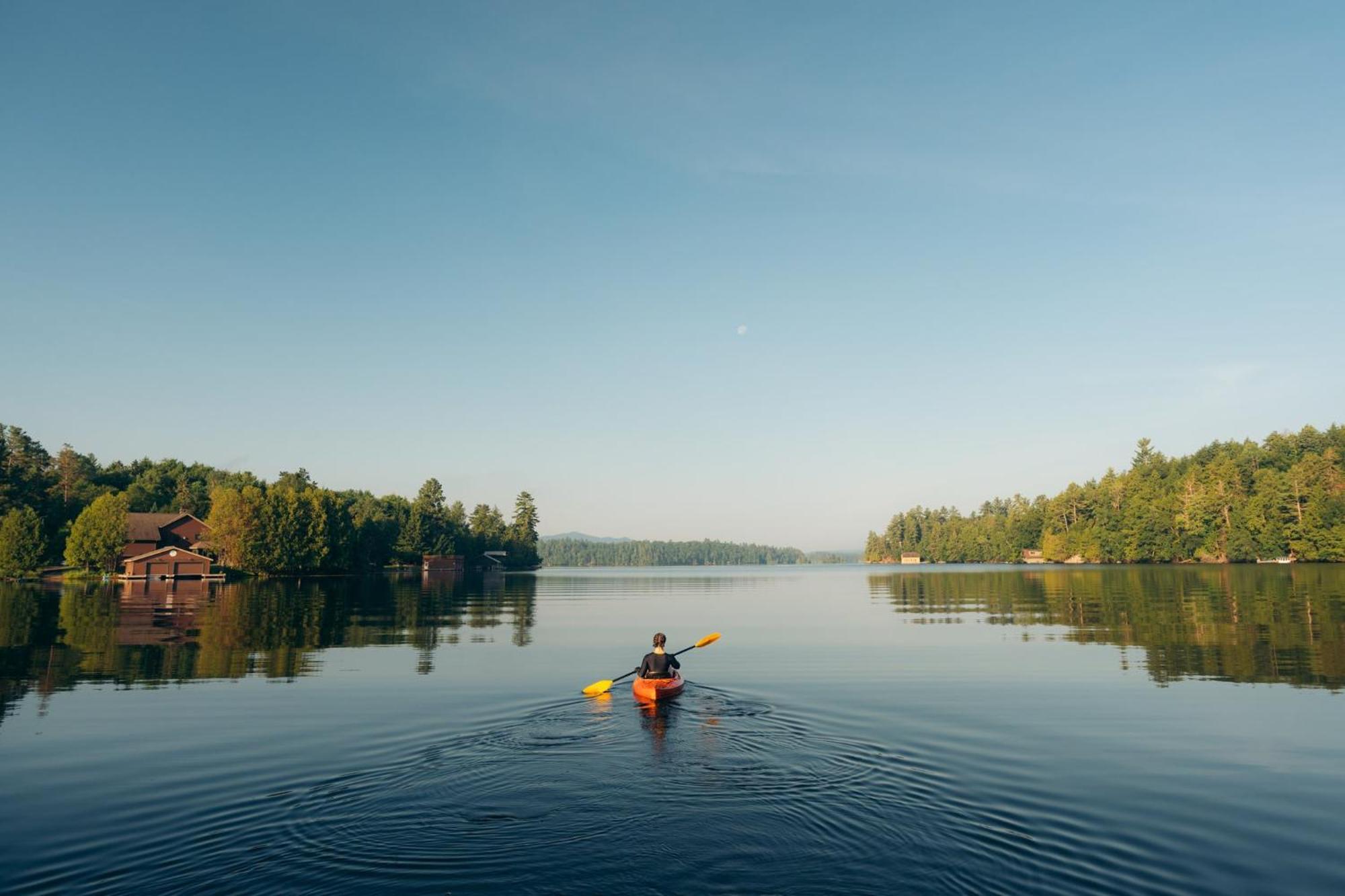 Voco Saranac Lake Ny - Waterfront By Ihg Exterior photo